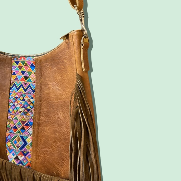 EUC Arlloom Handcrafted Leather Purse - Picture 6 of 9